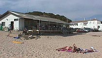 Sbeachbar.JPG (13188 bytes)