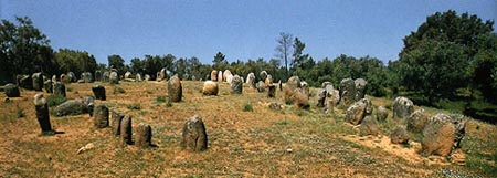 Almendres.JPG (28473 bytes)