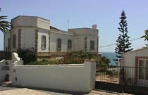 lzfort.JPG (11118 bytes)