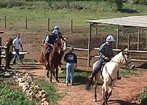 Goin_riding.JPG (22284 bytes)