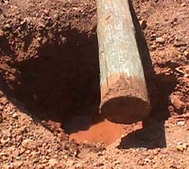 posthole.JPG (22593 bytes)